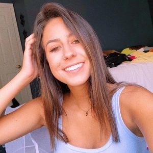 Meet your Posher, Isabella